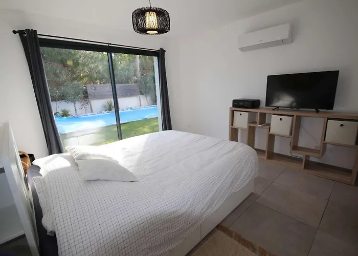 Belle Contemporaine Climatisee, Piscine Privee, 6 - 8 Couchages, 3 Chambres, Wifi, A 3 Km De La -lxdali25b פורטירנייה