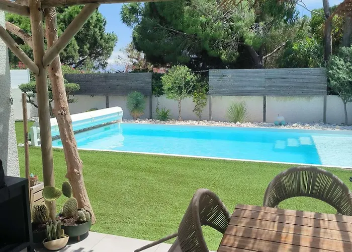 Belle Contemporaine Climatisee, Piscine Privee, 6 - 8 Couchages, 3 Chambres, Wifi, A 3 Km De La -lxdali25b וילה