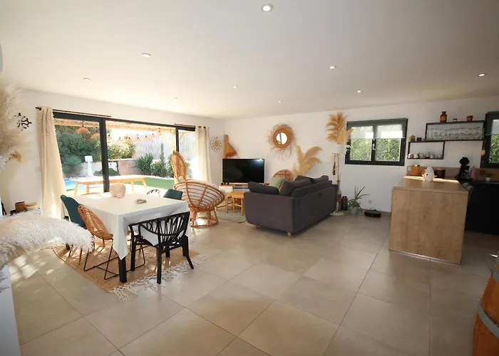 Belle Contemporaine Climatisee, Piscine Privee, 6 - 8 Couchages, 3 Chambres, Wifi, A 3 Km De La -lxdali25b