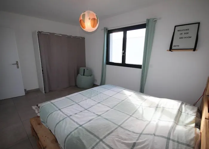 Belle Contemporaine Climatisee, Piscine Privee, 6 - 8 Couchages, 3 Chambres, Wifi, A 3 Km De La -lxdali25b * Portiragnes